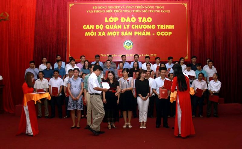 Đào tạo nâng cao năng lực quản lý cán bộ chương trình OCOP