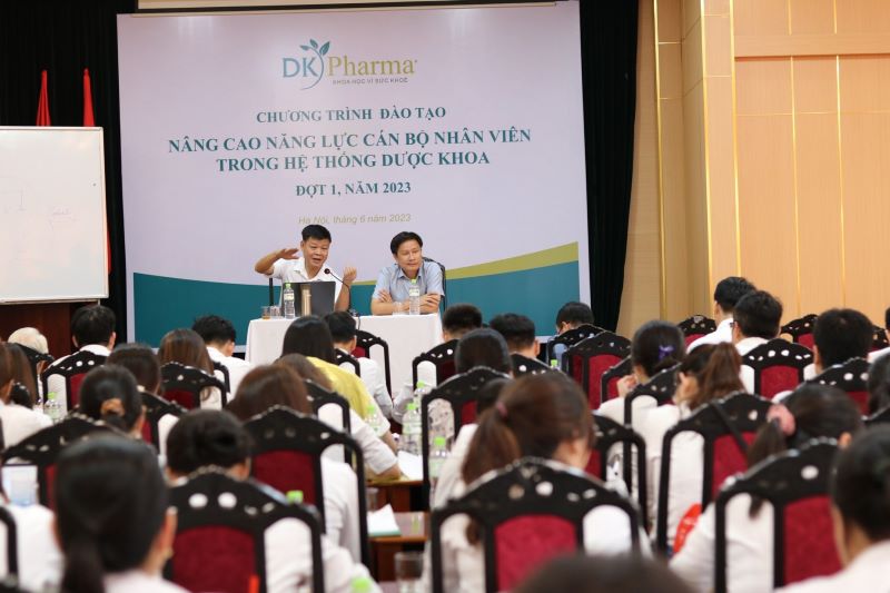 Đào tạo nâng cao năng lực CBNV hệ thống Dược Khoa đợt 1 năm 2023