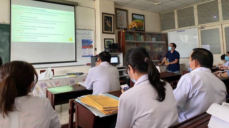 DK Pharma giới thiệu bộ sản phẩm chăm sóc sức khỏe đến các y bác sĩ tại Khoa Tai Mũi Họng Bệnh viện Chợ Rẫy