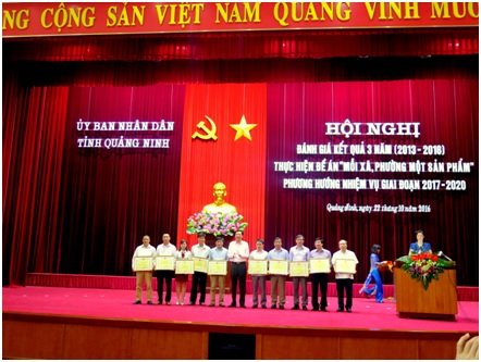 Dược Khoa vinh danh tại sự kiện OCOP ở Quảng Ninh